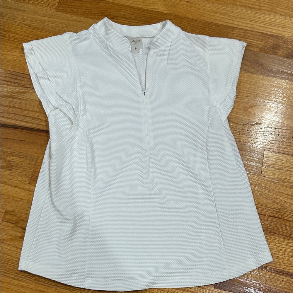 Women's White Short Sleeve Textured Zip-Neck Top